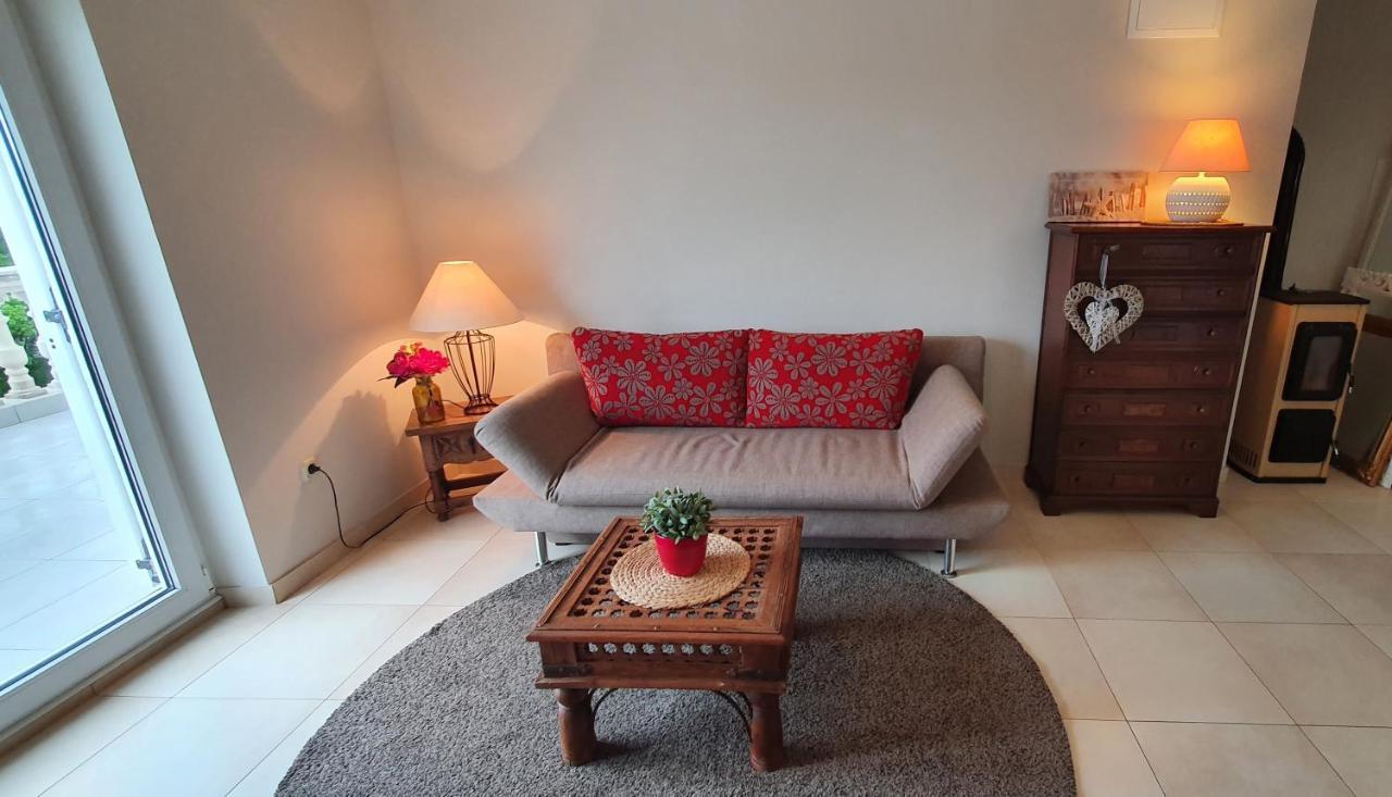 Apartments Ruzic Нивице Экстерьер фото